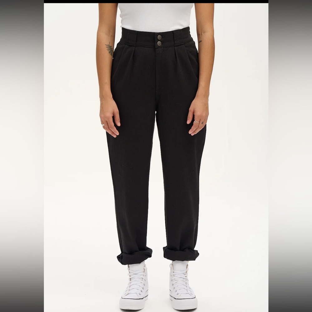 BNWT Addison tapered black jeans Lucy & yak size w 38